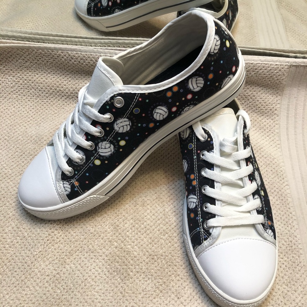 Shoes unisex women’s or men’s size 7/8